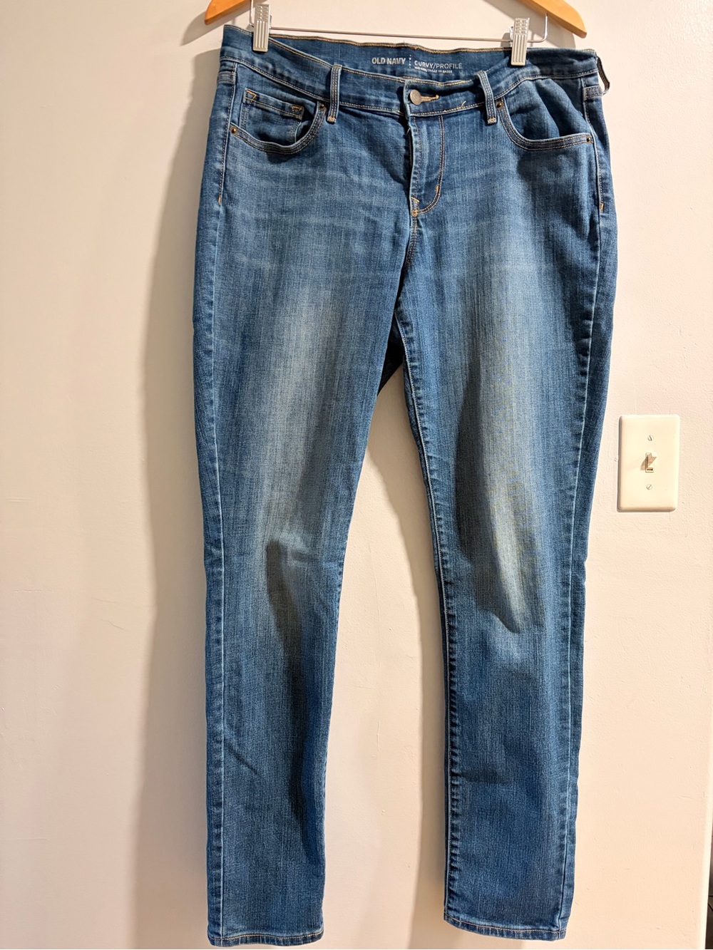 Old Navy Women's Medium Blue Skinny Jeans